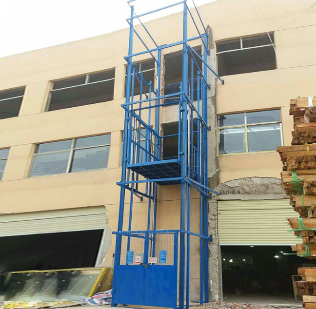 青原建材厂室外物料提升